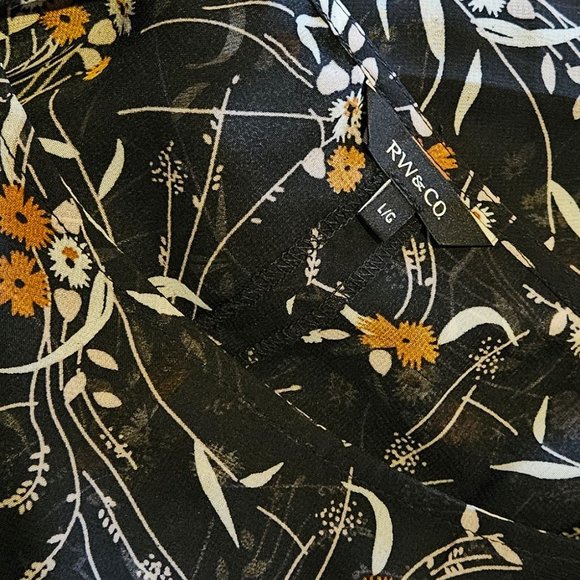 RW&Co. floral print cropped balloon sleeve sheer blouse - Picture 14 of 14